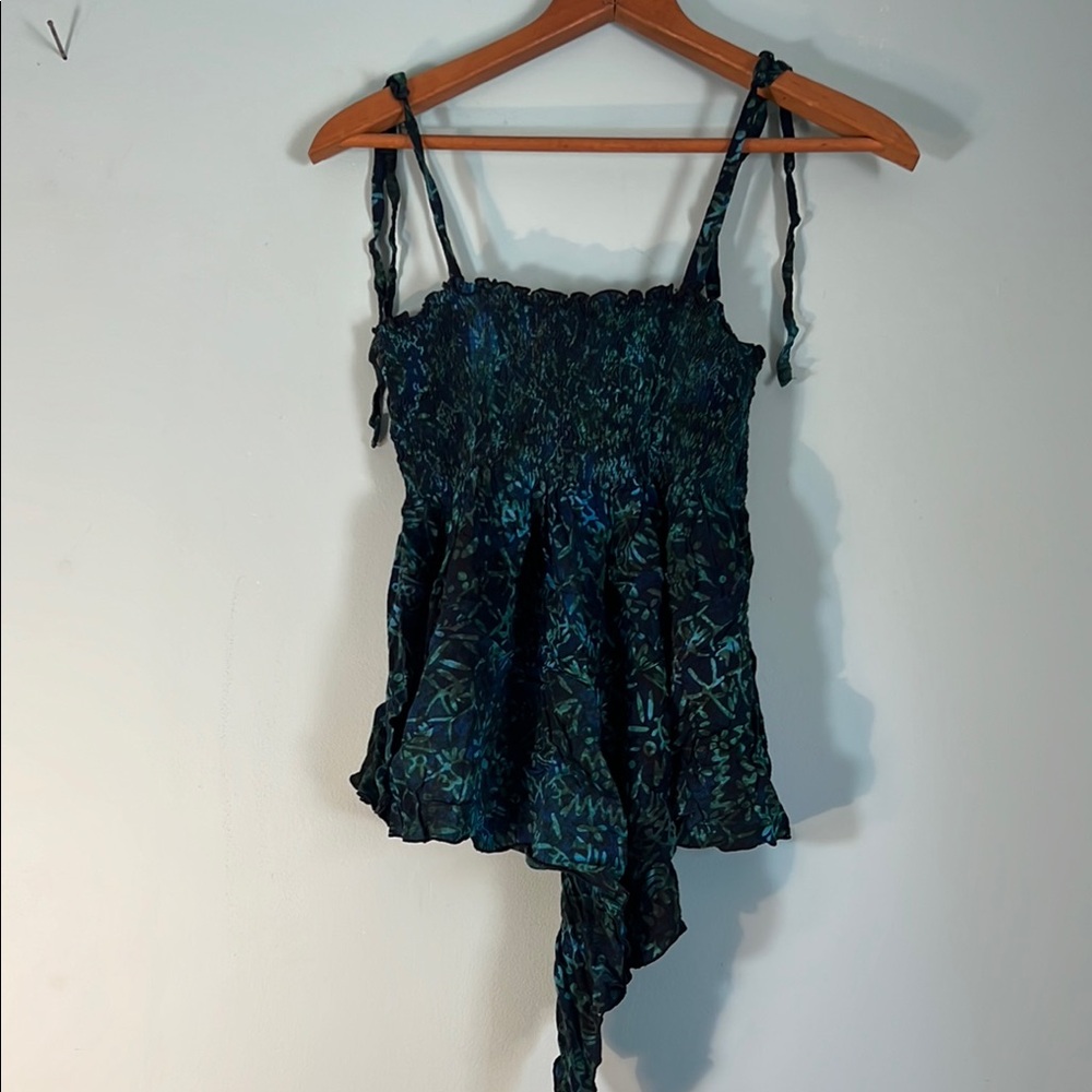 Elegant Blue and Green Women's Top